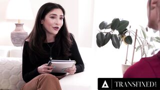 TRANSFIXED - Shemale Zariah Aura & Her Cis Gf Have A 3Some With THE Journalist Jane Wilde
