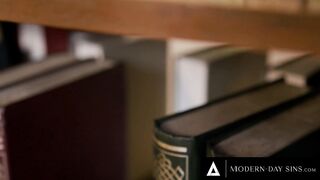 MODERN-DAY SINS - Librarian Dee Williams Has double penetration + ANAL CUMMED After Catching Students Wanking!