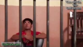 Tharki Police Wale Ne Hot Bhabhi Ke Sath Zabajsti Ki Chudai Kari