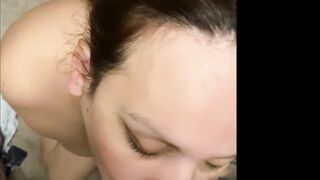 Booty-to-mouth Piss Drinking Whore