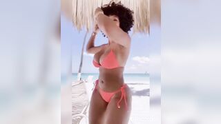 Huge butt bitches