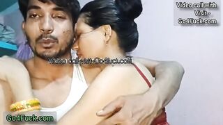 Desi Indian Bhabhi ki Real Chudai Bf Ke Sath Hindi Audio Sex