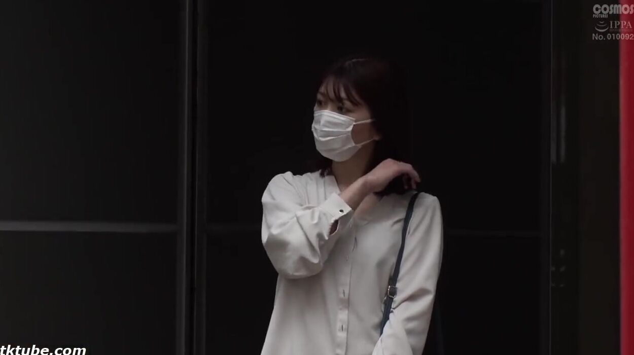 Netorare Kongaiseikō Gokkun Rankō Hitodzuma Mako-san 32-sai