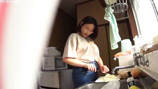 Kongaiseikō Deribarii Herusu Hitodzuma Megumi-san 29-sai