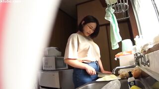 Kongaiseikō Deribarii Herusu Hitodzuma Megumi-san 29-sai