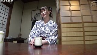 Kongaiseikō Gokkun Rankō Hitodzuma Yuria Nanamiya 24-sai