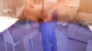 Deutsche blonde Schlampe bekommt vom Elektriker Anal und Gesichtsbehandlung