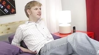 Blond twink Sky Sylvanus plays his dick and jerks off solo
