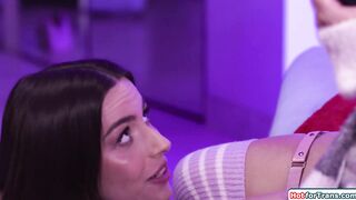 Shemale gamer girl has gf play with dick