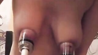 Hausgemachter Handjob einer deutschen Brünetten