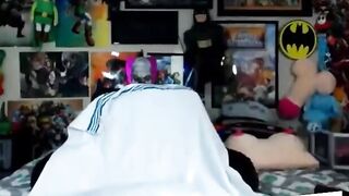 Camgirl Splits Like a Frog. Cumming Hard!