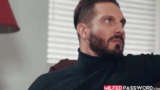 Bearded hottie Quinton James took his time to wildly hammer the MILFs hungry cunt