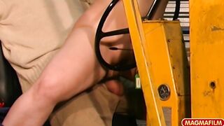 Turned On worker gets a bj at work