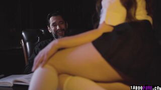 Tommy Pistol gets seduced by Penelope Kay