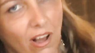 Deutsches Amateur-Pärchen auf dem Weg zur Messe