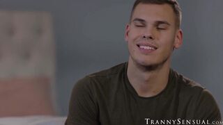 Slim and sexy trans Janie Blade fucks young stud Tony Sting until he cums