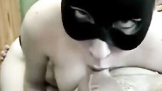 Deep-Throating Brunette Amateur's Blowjob Video