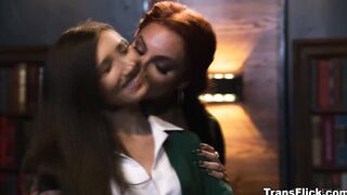 Maya Woulfe deepthroating Ariel Demures she cock