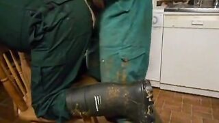 Twink Amateur Bareback IV