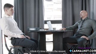 Bastian Karim enjoys Alexandros Cabreras cock