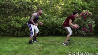 Older athlete Hugh Hunter seduces young stud Ethan Slade for a nice ass banging