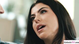Big tits stepmom pussy licking petite teen stepdaughter