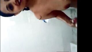 Arab Amateur With a Big Ass