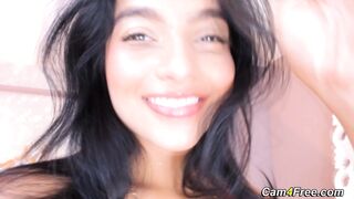 Latina Chick Wanks With Her Wet Pussy