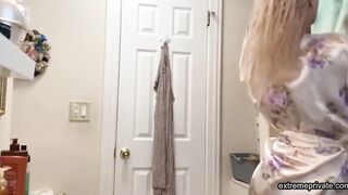 my stepdaughter makes my balls boil (hidden cam)