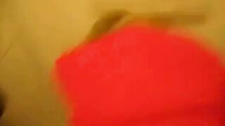 Deutsche Blondine mit großen Titten gibt Blowjob und lässt sich im Doggysty
