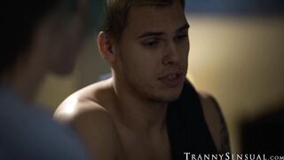 I showed to my attractive TS stepmom Melanie Brooks my skills in fucking