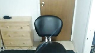 Nerdy Twink Cums on Cam