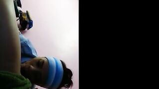 Malaysian Babe from Johor Sucks an Ice Cream