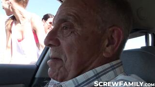 Street prostitute Linda Caprice and Sara Kay fucking with the family guys
