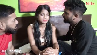 Indian Travellers Fucking An Innocent Girl In Hotel In FFM Threesome