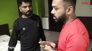 Indian Travellers Fucking An Innocent Girl In Hotel In FFM Threesome