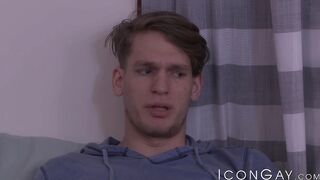 Tempting roommates Justin Dean and Zack Grayson have anal sex in their room