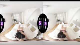 TmwVRnet - Lady Gang - babe pleases a jerking off