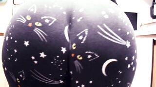 Monstrous Butt Cougar Cat Leggings Ass Wedgie Compilation