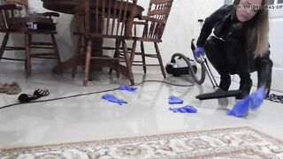 Speed vacuuming room