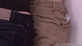 Wavy haired hottie Calvin Banks feeds my ass with his erect penis