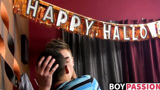 Two young twinks have a hardcore bareback session