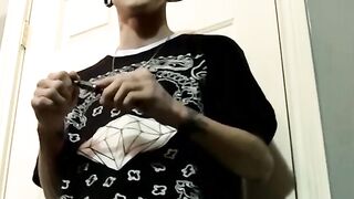 Tattooed thug receives blowjob from a fat cock sucker