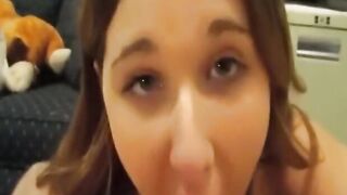 Famous 19-year-old amateur with big natural tits gives a blowjob.