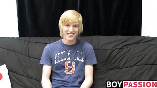 Kinky tattooed twink Dustin jerking off in passionate solo