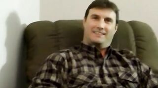 Mature guy blows his friend and makes him shoot a load