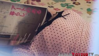Hairy pussy Japanese babe gets filmed by kinky voyeur