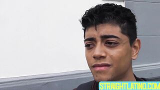 Cute dude Moises spread his legs and allowed me to explore his wet ass