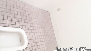 Kinky Japanese brunettes pissing in close up compilation