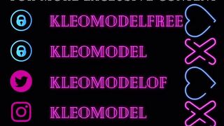Double penetration and orgasm during masturbation KleoModel